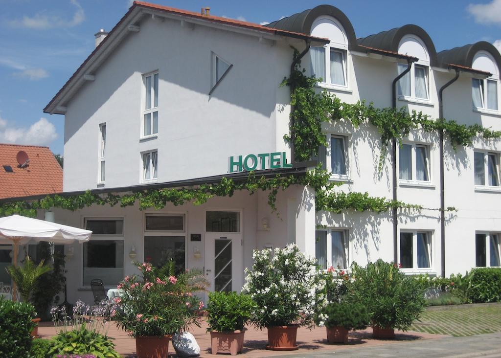 Lindner'S Hotel Bellheim Exterior photo